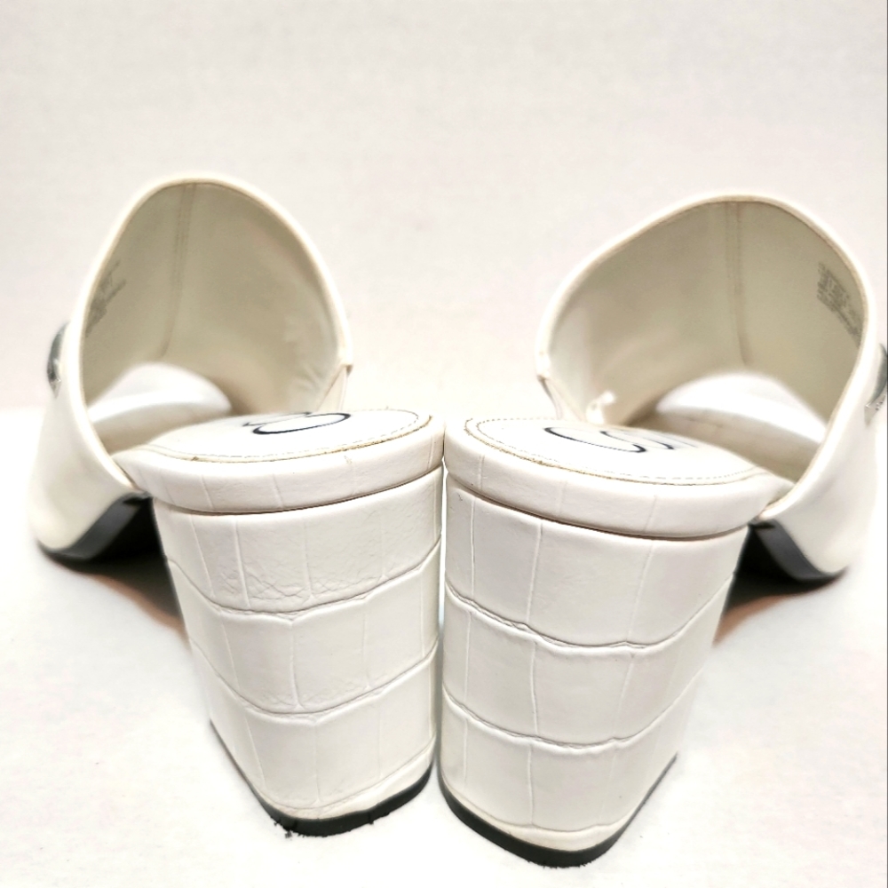 Women shoes